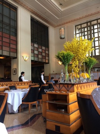 Eat in Eleven Madison Park