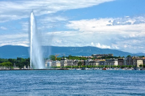 Swim in Lake Geneva