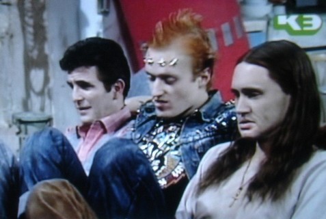 Watch The Young Ones (Season 1)