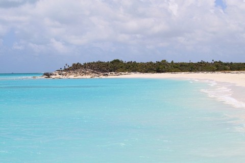 Travel to Turks and Caicos Islands